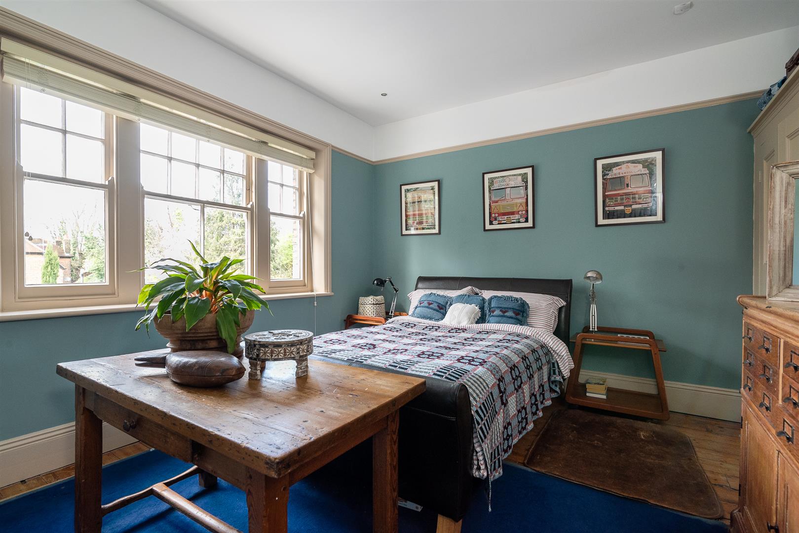 Elm Bank Gardens, Barnes Laurent Residential